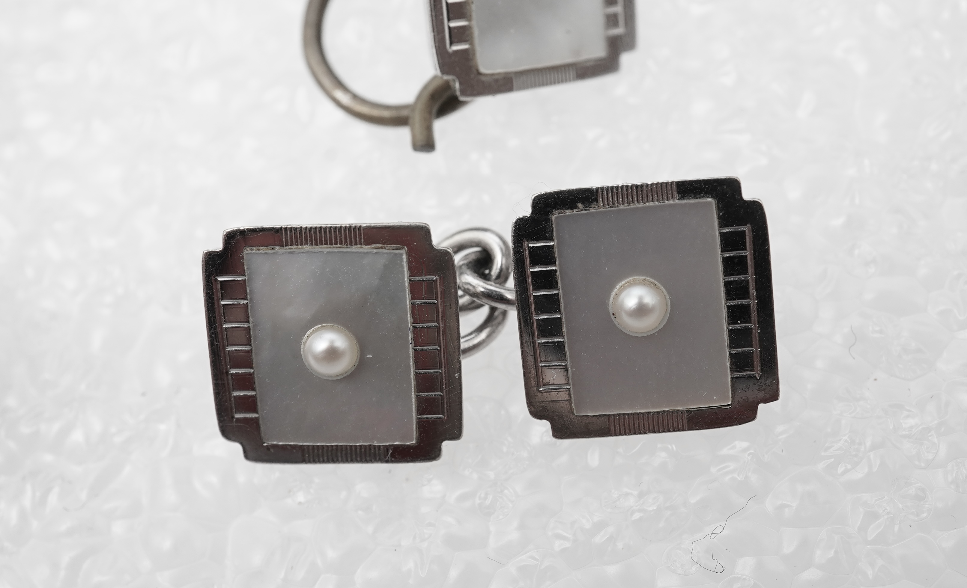 An Art Deco mother of pearl dress set, 1930s